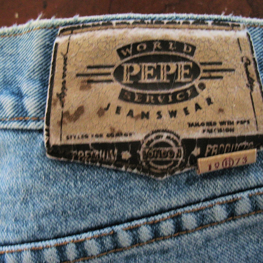 Women's PEPE Vintage Shorts